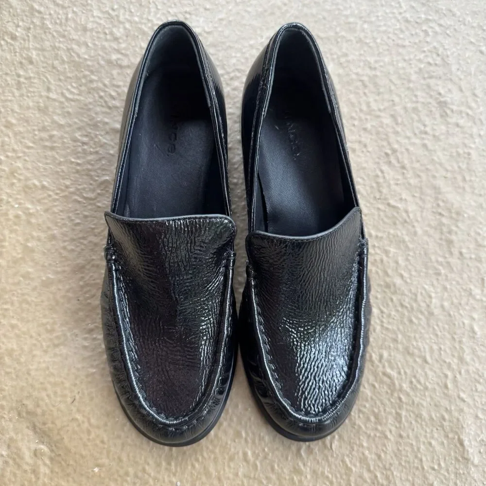 NWOB Vince Nora Black Leather Slip-On Loafers US 6,5 M Minimalist MSRP $330